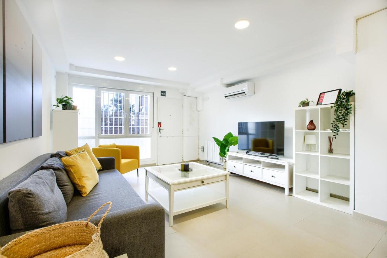 Charming Madrid La Elipa - 3 Dormitorios Exterior foto